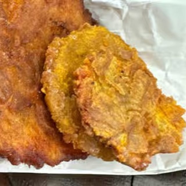 Tostones.
